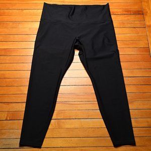 Old Navy Extra High-Waisted PowerSoft Hidden Pocket 7/8-Length Leggings